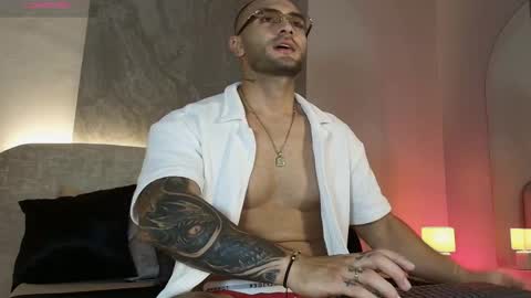 Jean Colleman online show from June 10, 12:12 am