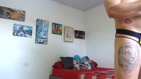 Snapshot of jeffsexybody chatting on October 30, 6:31 pm Jeff online show from October 30, 6:31 pm