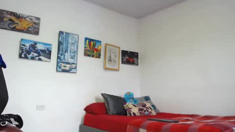 Snapshot of jeffsexybody chatting on October 31, 7:06 pm Jeff online show from October 31, 7:06 pm