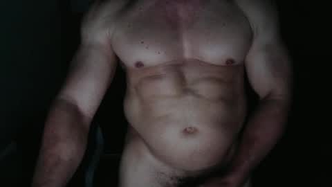 Snapshot of jefmuscletw chatting on October 13, 3:18 pm brayam online show from October 13, 3:18 pm