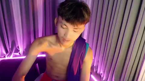 jemart_urnaughtboy online show from May 5, 3:57 pm