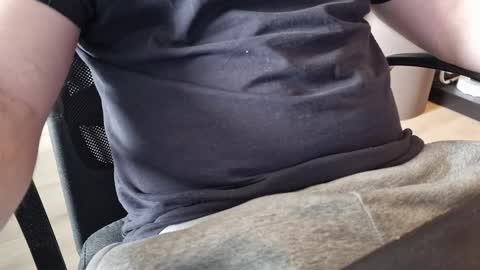 Snapshot of jens_sen chatting on February 16, 1:16 pm jens_sen online show from February 16, 1:16 pm