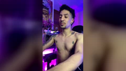 Jeremmy online show from April 14, 3:22 pm