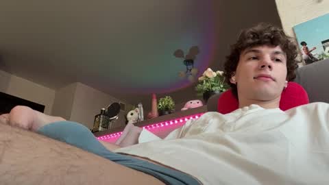 jeremy1scott online show from March 16, 4:41 am