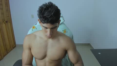 Snapshot of jeremy_colton_hot chatting on February 14, 8:31 am jeremy_colton_hot online show from February 14, 8:31 am