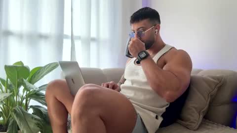 Jeremy online show from June 22, 12:31 pm
