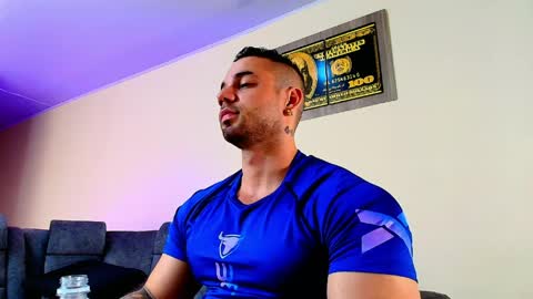 Jeremy Lowe online show from April 8, 7:11 pm