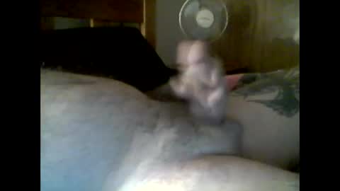 Snapshot of jerkmate6666 chatting on February 17, 12:43 am jerkmate6666 online show from February 17, 12:43 am
