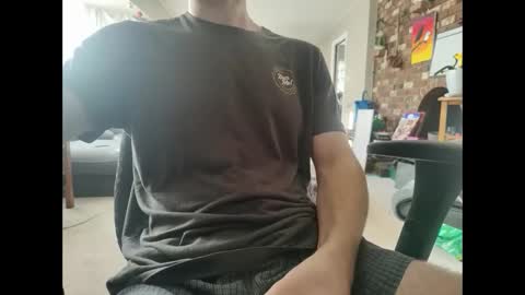 Snapshot of jerkmejake chatting on December 4, 7:23 pm jerkmejake online show from December 4, 7:23 pm