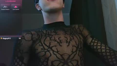 Snapshot of jerrybomb_ chatting on January 28, 6:39 pm Jerrybomb online show from January 28, 6:39 pm