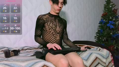 Snapshot of jerrybomb_ chatting on January 12, 1:37 pm Jerrybomb online show from January 12, 1:37 pm