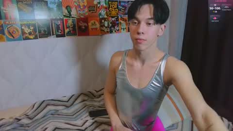 Snapshot of jerrybomb_ chatting on February 11, 4:56 pm Jerrybomb online show from February 11, 4:56 pm