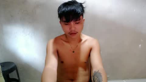 jerwinpenas00 online show from June 7, 7:15 am