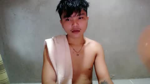 jerwinpenas00 online show from June 10, 7:32 am