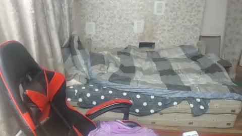 Snapshot of jess_nest chatting on January 11, 10:51 pm Jess online show from January 11, 10:51 pm