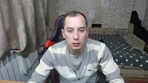 Snapshot of jess_nest chatting on February 24, 1:57 am Jess online show from February 24, 1:57 am