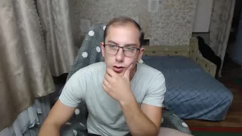 Snapshot of jess_nest chatting on September 11, 5:34 pm Jess online show from September 11, 5:34 pm