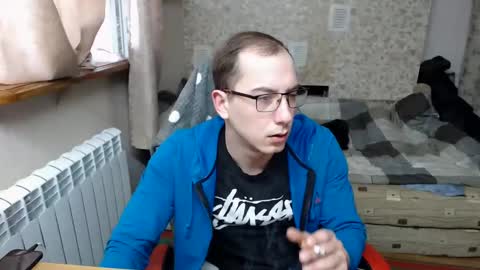 Snapshot of jess_nest chatting on March 11, 1:12 pm Jess online show from March 11, 1:12 pm