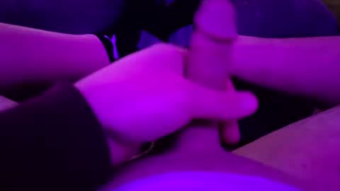 jesseboyy online show from February 11, 2:24 pm
