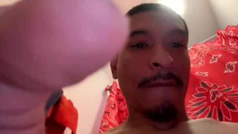 Snapshot of jesselopezcali chatting on February 14, 5:14 pm Hungjessy online show from February 14, 5:14 pm