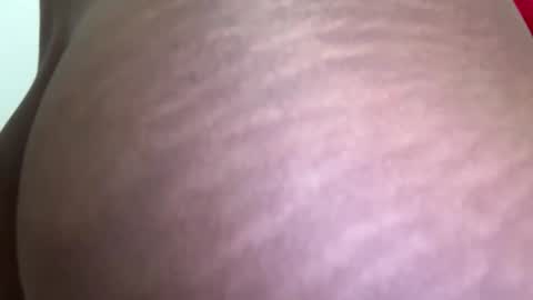 Hungjessy online show from April 26, 6:16 pm