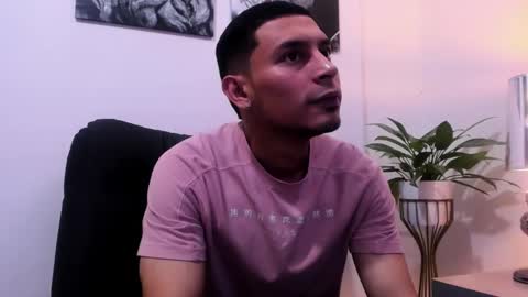Snapshot of jessid_cutson chatting on February 11, 10:50 pm Jessid online show from February 11, 10:50 pm
