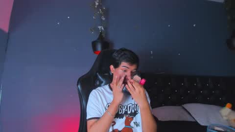 JESSY MATEUS online show from November 19, 5:35 pm