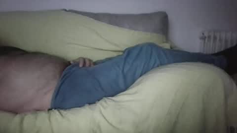 Snapshot of jesuslove27 chatting on October 20, 7:29 pm jesuslove27 online show from October 20, 7:29 pm