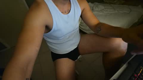 jetlaggerr online show from November 19, 6:30 pm