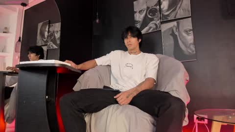 Snapshot of jett_savage chatting on September 14, 10:45 pm jett_savage online show from September 14, 10:45 pm