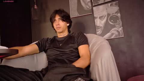 jett_savage online show from December 1, 1:25 pm