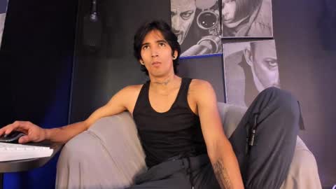 Snapshot of jett_savage chatting on September 22, 1:43 pm jett_savage online show from September 22, 1:43 pm