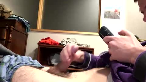 Snapshot of jettdrummer12 chatting on February 14, 9:03 am Jettdrummer12 online show from February 14, 9:03 am