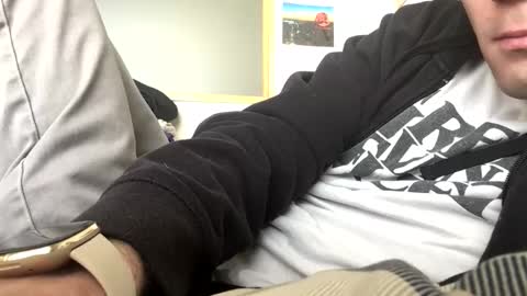 Snapshot of jettdrummer12 chatting on February 3, 5:35 pm Jettdrummer12 online show from February 3, 5:35 pm