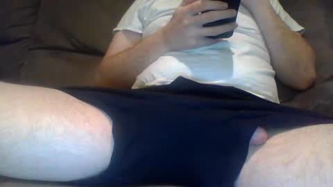 Snapshot of jetthedog14 chatting on February 5, 7:18 am jetthedog14 online show from February 5, 7:18 am