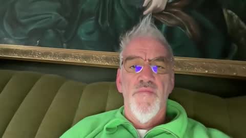 jewlronny online show from October 27, 7:10 am