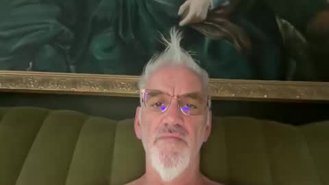 jewlronny online show from December 18, 10:33 am