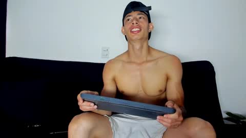 jey cox online show from May 25, 12:44 pm
