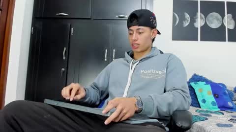 Snapshot of jey_cox23 chatting on September 13, 11:00 am jey cox online show from September 13, 11:00 am