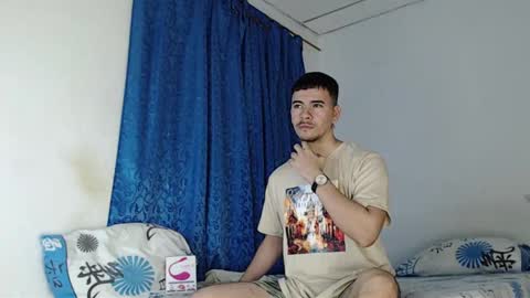 Snapshot of jeycob_happy97 chatting on January 27, 11:22 am Juan David online show from January 27, 11:22 am