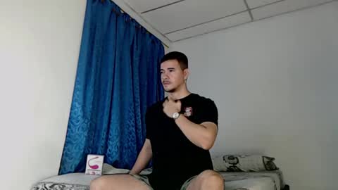 Snapshot of jeycob_happy97 chatting on March 7, 10:24 am Juan David online show from March 7, 10:24 am