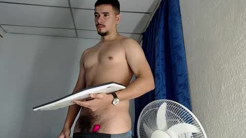 Juan David online show from February 10, 11:48 am