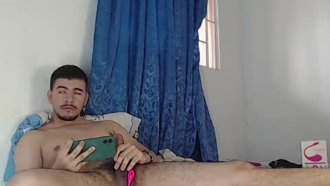 Snapshot of jeycob_happy97 chatting on October 4, 1:49 pm Juan David online show from October 4, 1:49 pm
