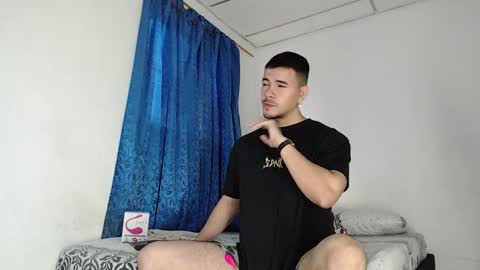 Snapshot of jeycob_happy97 chatting on September 17, 11:44 am Juan David online show from September 17, 11:44 am