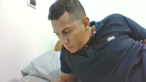 jhan1995 online show from February 24, 3:40 am