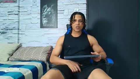 jhay_wheeler777 online show from December 5, 5:25 am