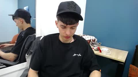 Jheampiero online show from November 27, 12:53 pm