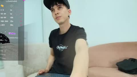 Jheampiero online show from April 21, 10:05 pm