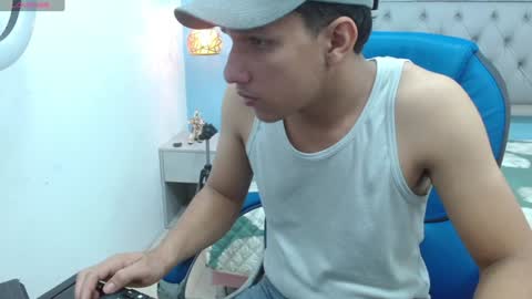 Jheider R. online show from December 30, 3:36 am