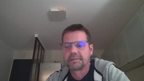 jhmec44000 online show from April 20, 9:39 pm